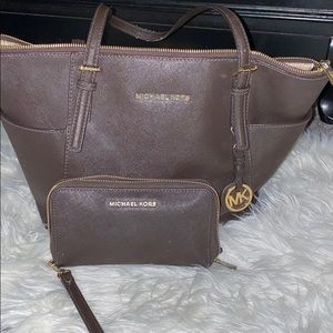 Michael Kors Purse with matching wallet